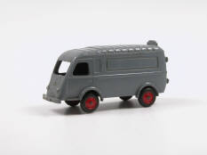 C.I.J. (FRANCE) (1)