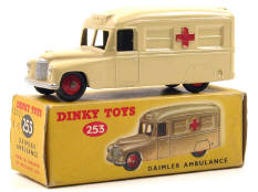 DINKY TOYS GB (1)