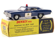 DINKY TOYS GB (1)