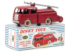 DINKY TOYS FRANCE (1)