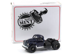 US. MODEL MINT (USA) (1)