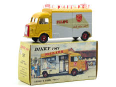 DINKY TOYS FRANCE (1)