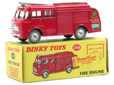 DINKY TOYS GB (1)