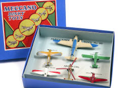 DINKY TOYS (FRANCE) (7)