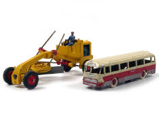 DINKY TOYS (FRANCE) (2)