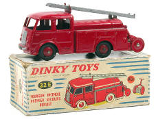 DINKY TOYS (FRANCE) (1)