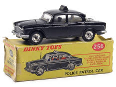 DINKY TOYS GB (1)
