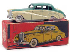 QUIRALU (FRANCE) (1)