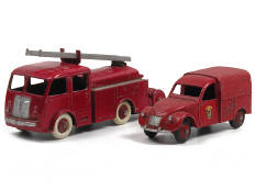 DINKY TOYS (FRANCE) (2)