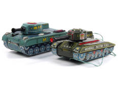 MODERN TOYS & DAIYA (2)