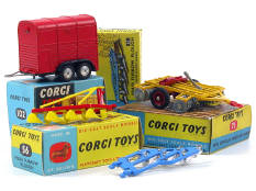 CORGI TOYS (GB) (4)