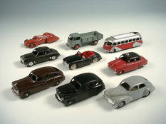 DINKY TOYS & C.I.J. (9)