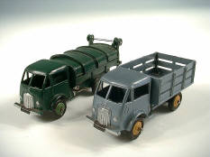 DINKY TOYS (FRANCE) (2)
