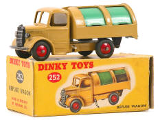 DINKY TOYS GB (1)