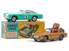 CORGI TOYS (GB) (2)