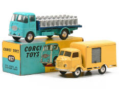 CORGI TOYS (GB) (2)