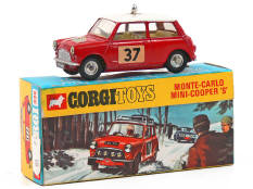 CORGI TOYS (GB) (1)