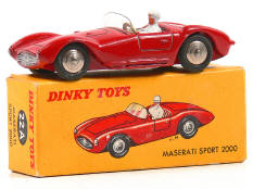 DINKY TOYS FRANCE (1)
