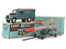CORGI TOYS (GB) (2)