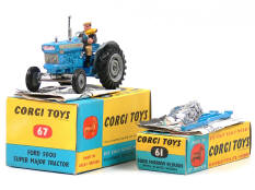 CORGI TOYS (GB) (2)
