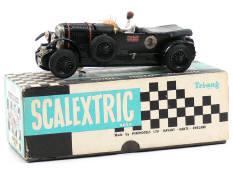 SCALEXTRIC (1)