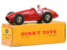DINKY TOYS FRANCE (1)