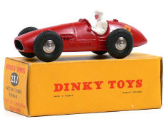 DINKY TOYS FRANCE (1)