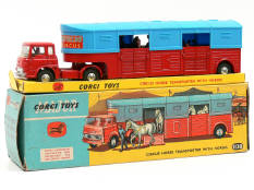 CORGI TOYS (GB) (1)