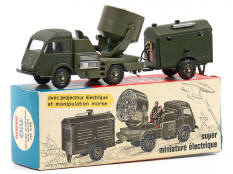 C.I.J. (FRANCE) (1)