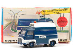 C.I.J. (FRANCE) (1)