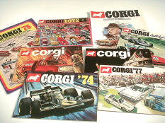 CORGI TOYS (8)