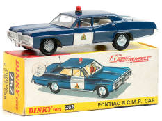 DINKY TOYS GB (1)