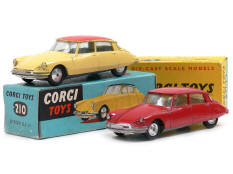 CORGI TOYS (GB) (2)