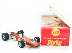 DINKY TOYS GB (1)