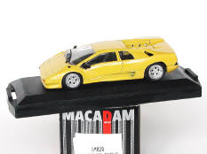 MACADAM (SUISSE) (1)