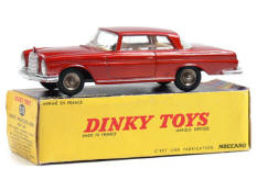 DINKY TOYS FRANCE (1)