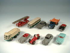 DINKY TOYS (FRANCE) (10)