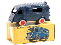 C.I.J. (FRANCE) (1)