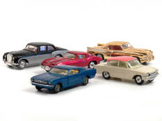 CORGI TOYS (GB) (5)