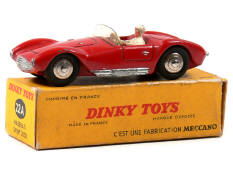 DINKY TOYS FRANCE (1)