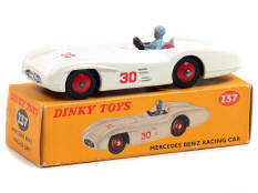 DINKY TOYS GB (1)