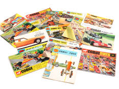CORGI TOYS (GB) (15)