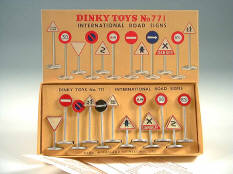DINKY TOYS GB (1)