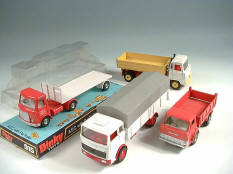 DINKY TOYS (GB) (4)