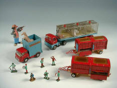 CORGI TOYS (GB) (4)