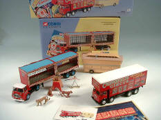 CORGI TOYS (2)