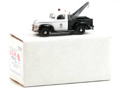 USA MODELS (USA) (1)