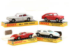 DINKY TOYS (GB) (4)
