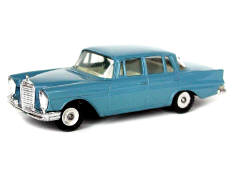 DINKY TOYS GB (1)