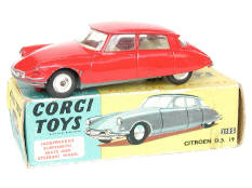 CORGI TOYS (GB) (1)